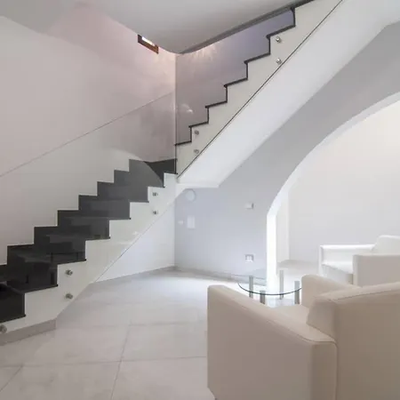 Hh Selection Emiro Villa