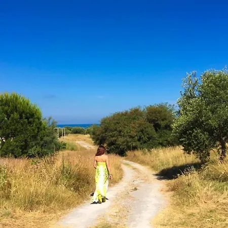 Villa Hh Selection Emiro Lascari