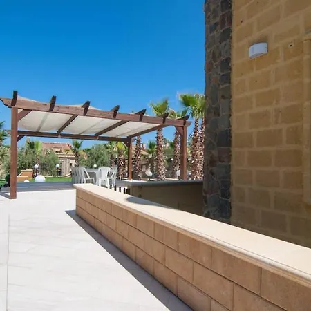 Hh Selection Emiro * Lascari