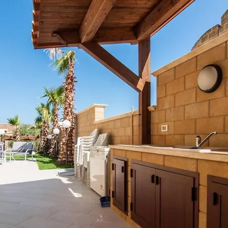 Villa Hh Selection Emiro